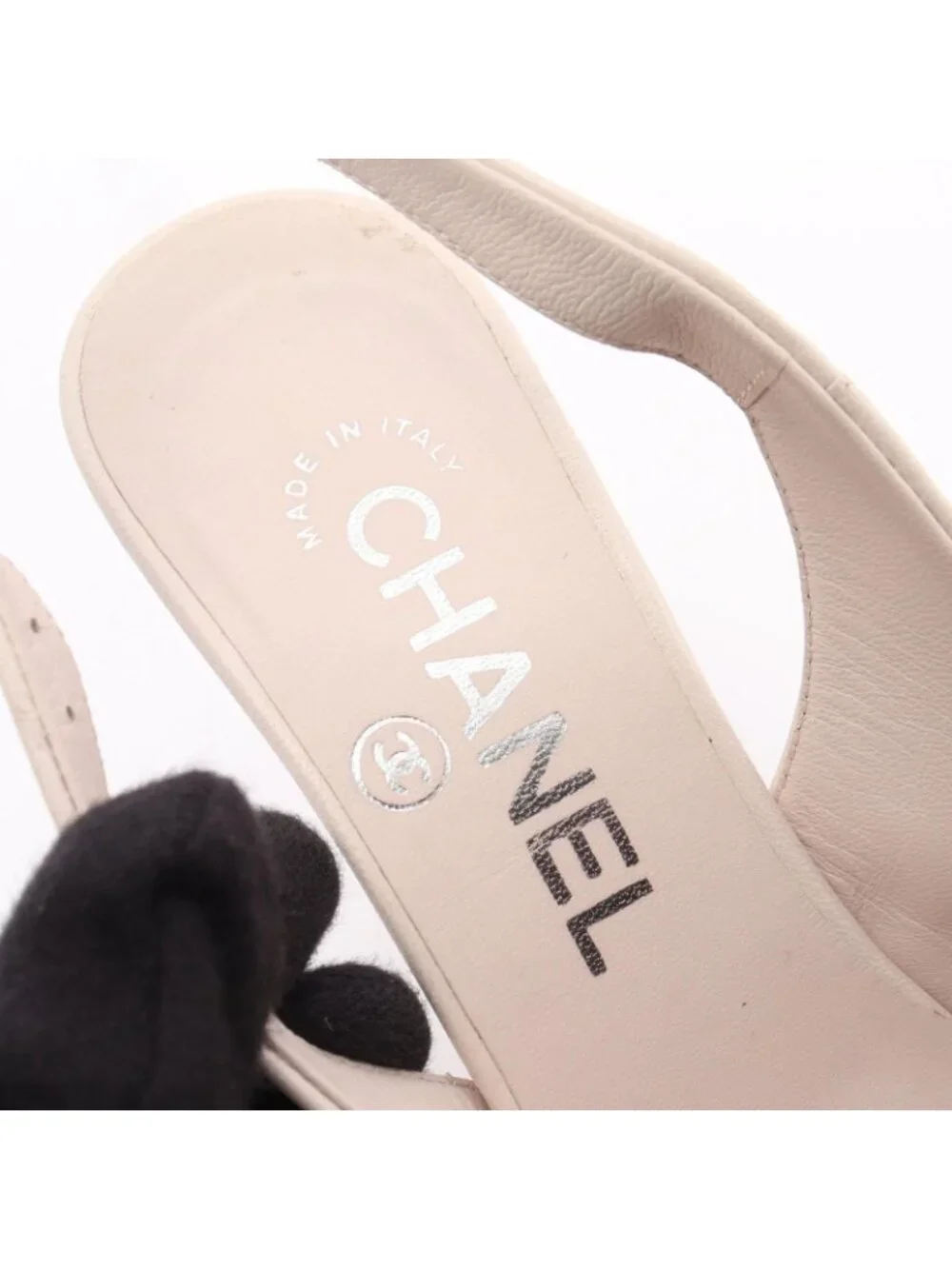 Chanel Pumps CC Logo Cap Toe Pink Silver Leather Heels